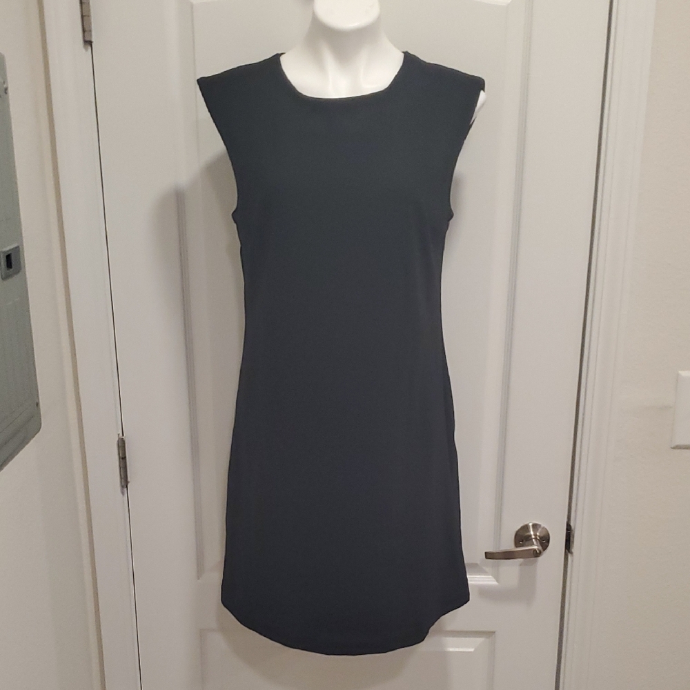 Donna Ricco Black Sleeveless Shift Mini Dress